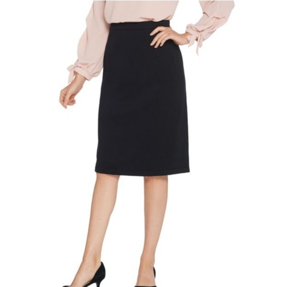 Joan Rivers sweater knit skirt
